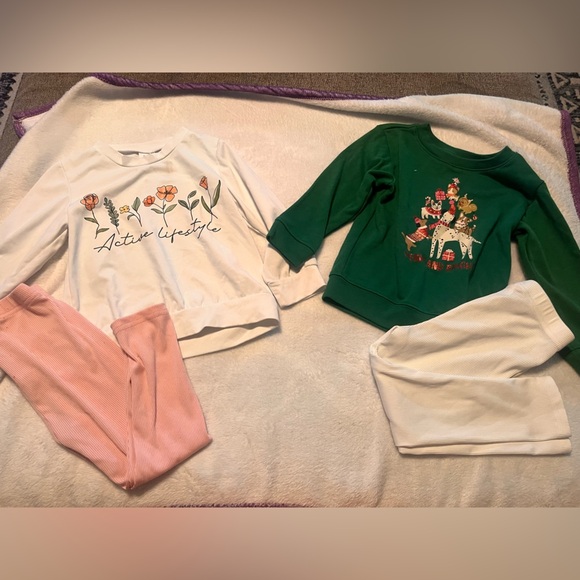 White Floral Graphic Sweatshirt - Picture 1 of 6